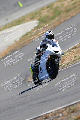 media/Oct-14-2023-TrackXperience (Sat) [[0517685739]]/Level 3/session 5 turn 12/